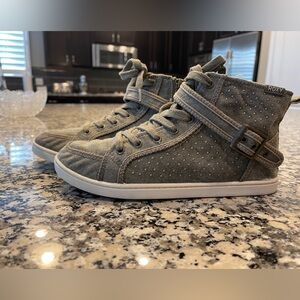 Roxy high tops with bronze studs. Soft structure